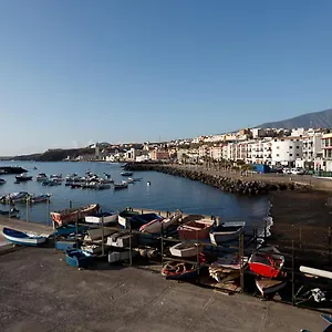 Frente Al Puerto De A 20 Metros De La Playa. , Candelaria España